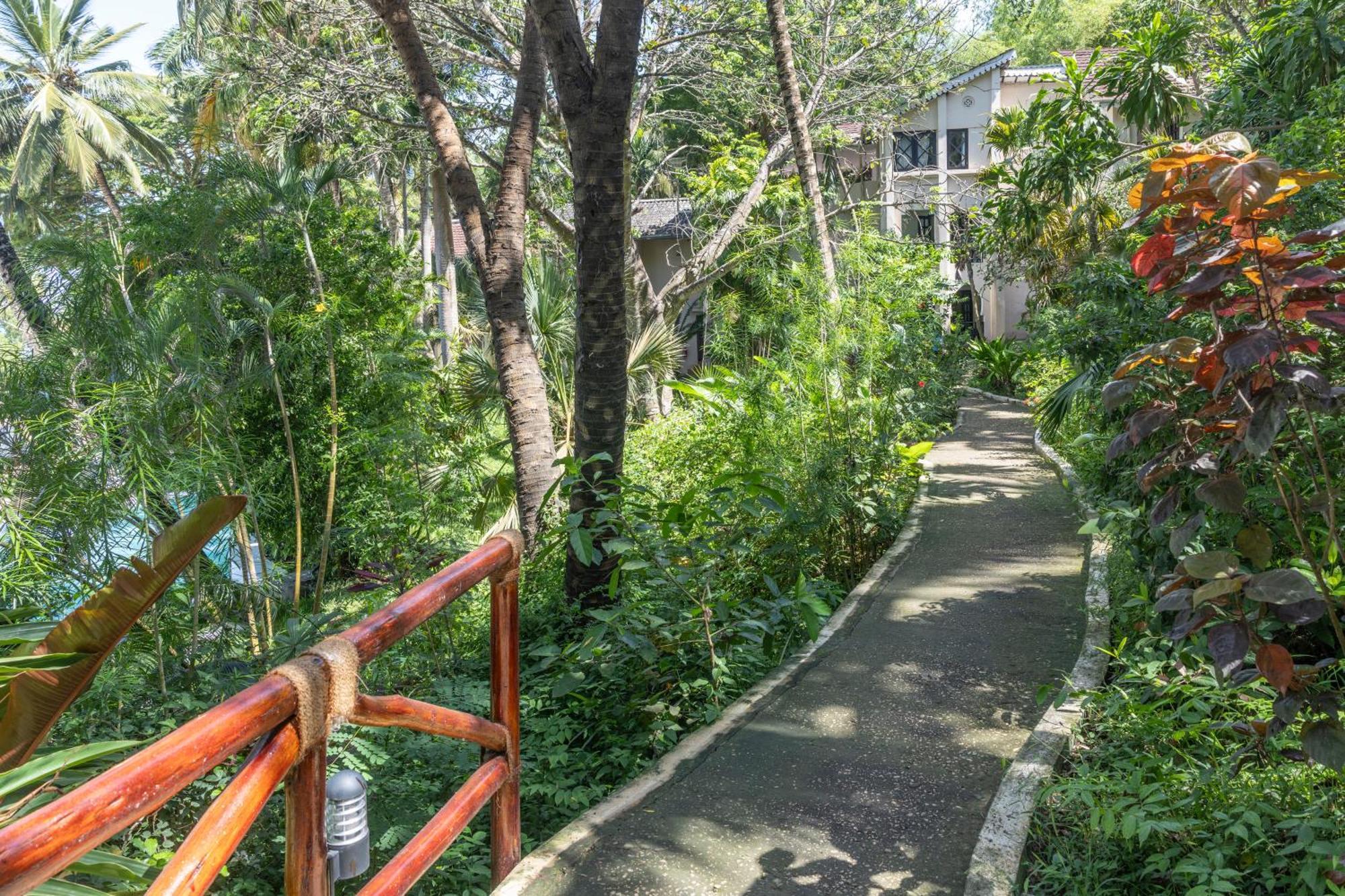 Mbweni Ruins & Gardens Previously Jungle Paradise Zanzibar Extérieur photo